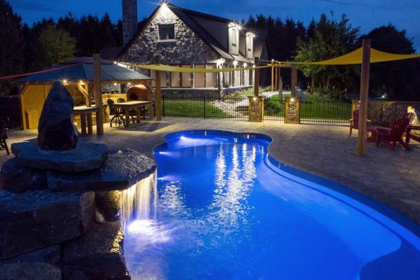 water feature lighting for fiberglass pool